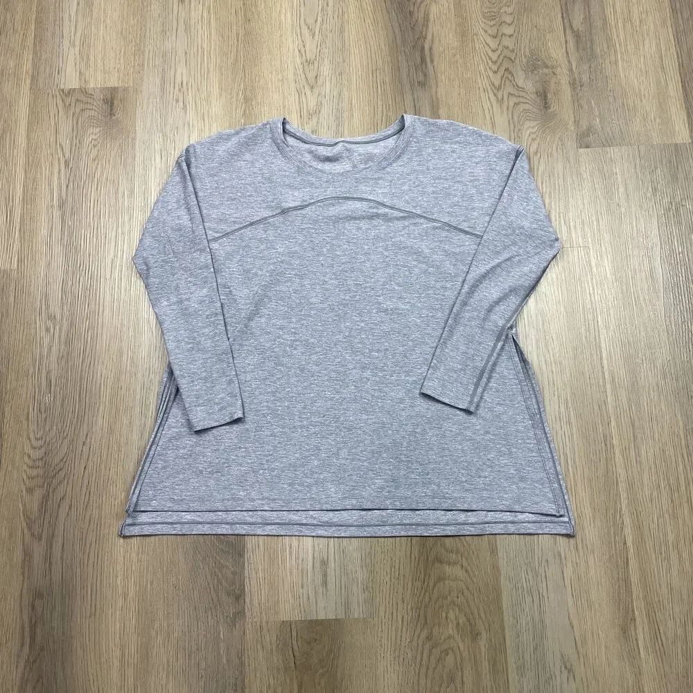 Lululemon Tunic Shirt Womens XL Gray Long Sleeve Split Hem Lightweight Yoga Top